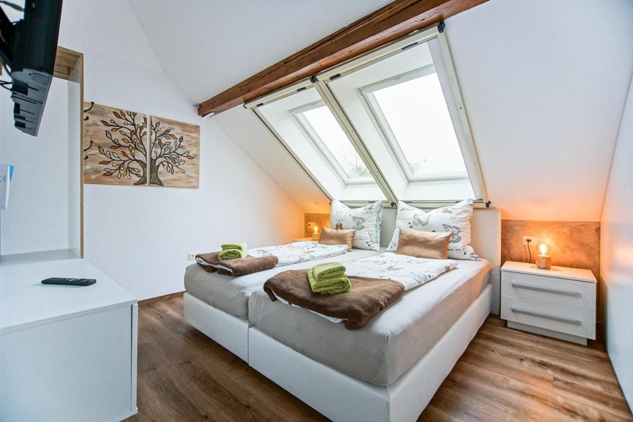 Auszeit Steiraland 1 Mit Privaten Garten Ueberdachter Terrasse Und Parken Leoben  Esterno foto