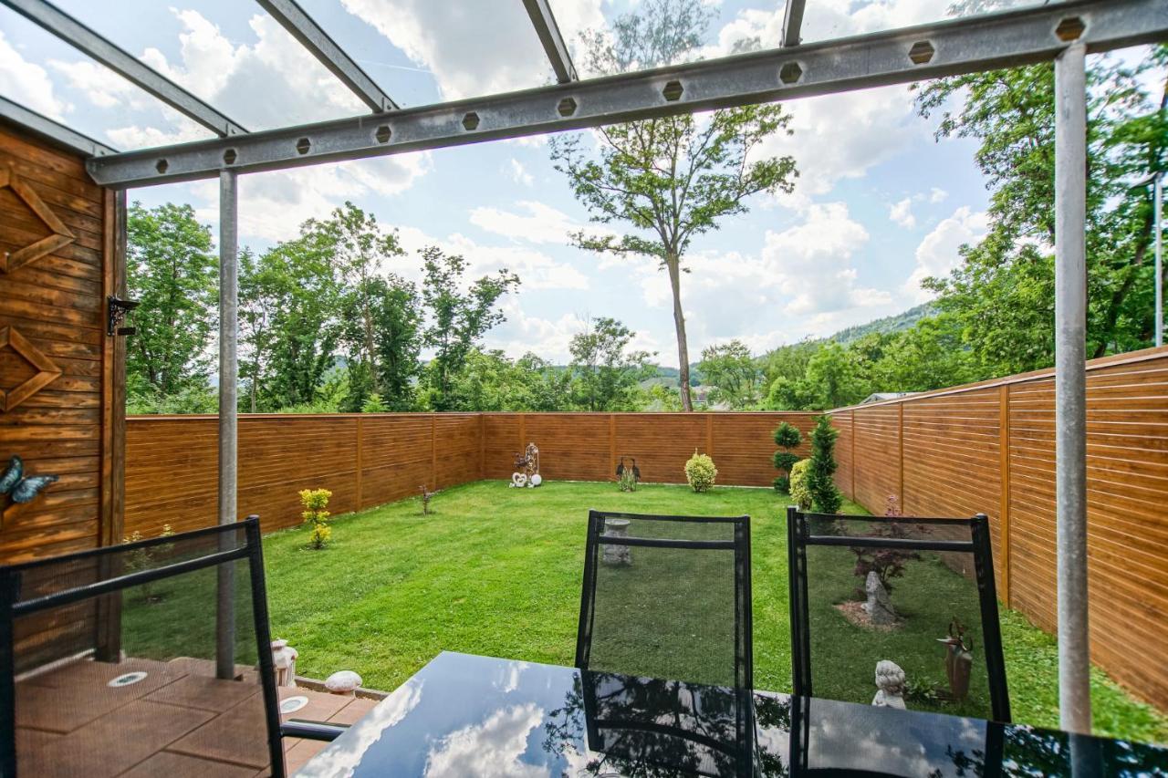Auszeit Steiraland 1 Mit Privaten Garten Ueberdachter Terrasse Und Parken Leoben  Esterno foto